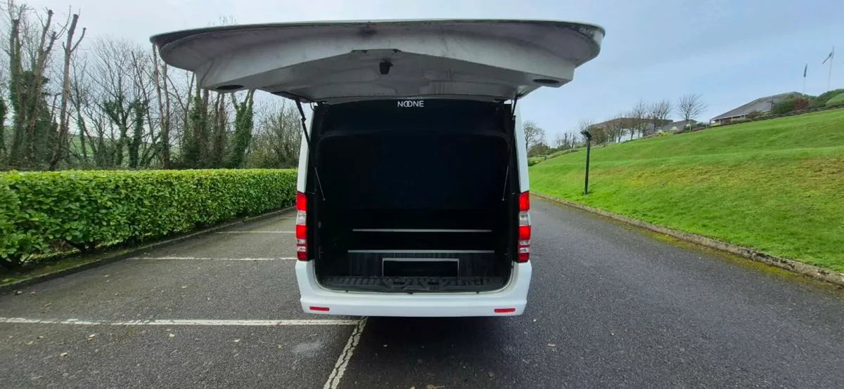 Mercedes Envoy - Image 4