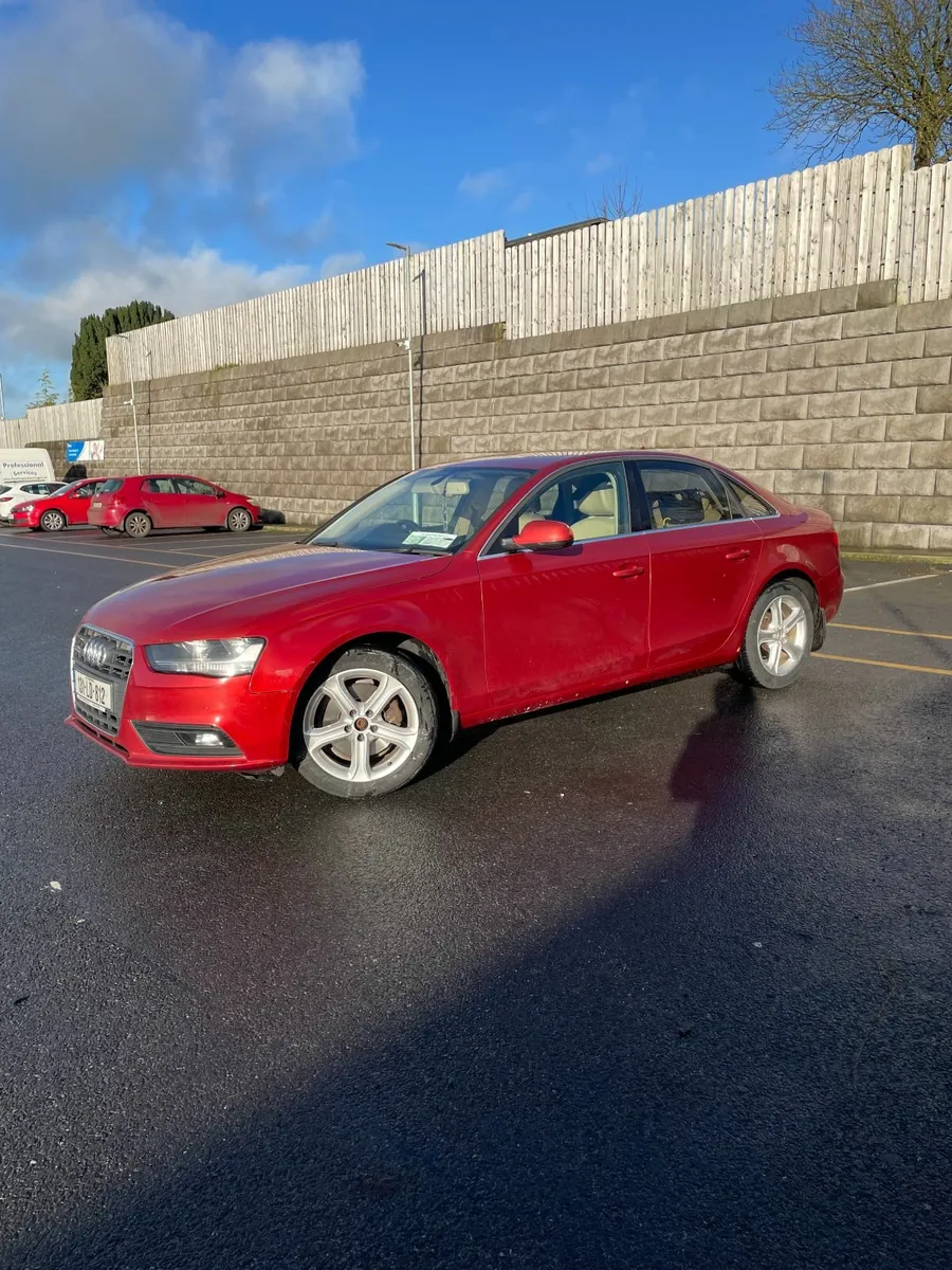 Audi A4 2.0 TDI SE TECHNIK 143PS 4D - Image 4