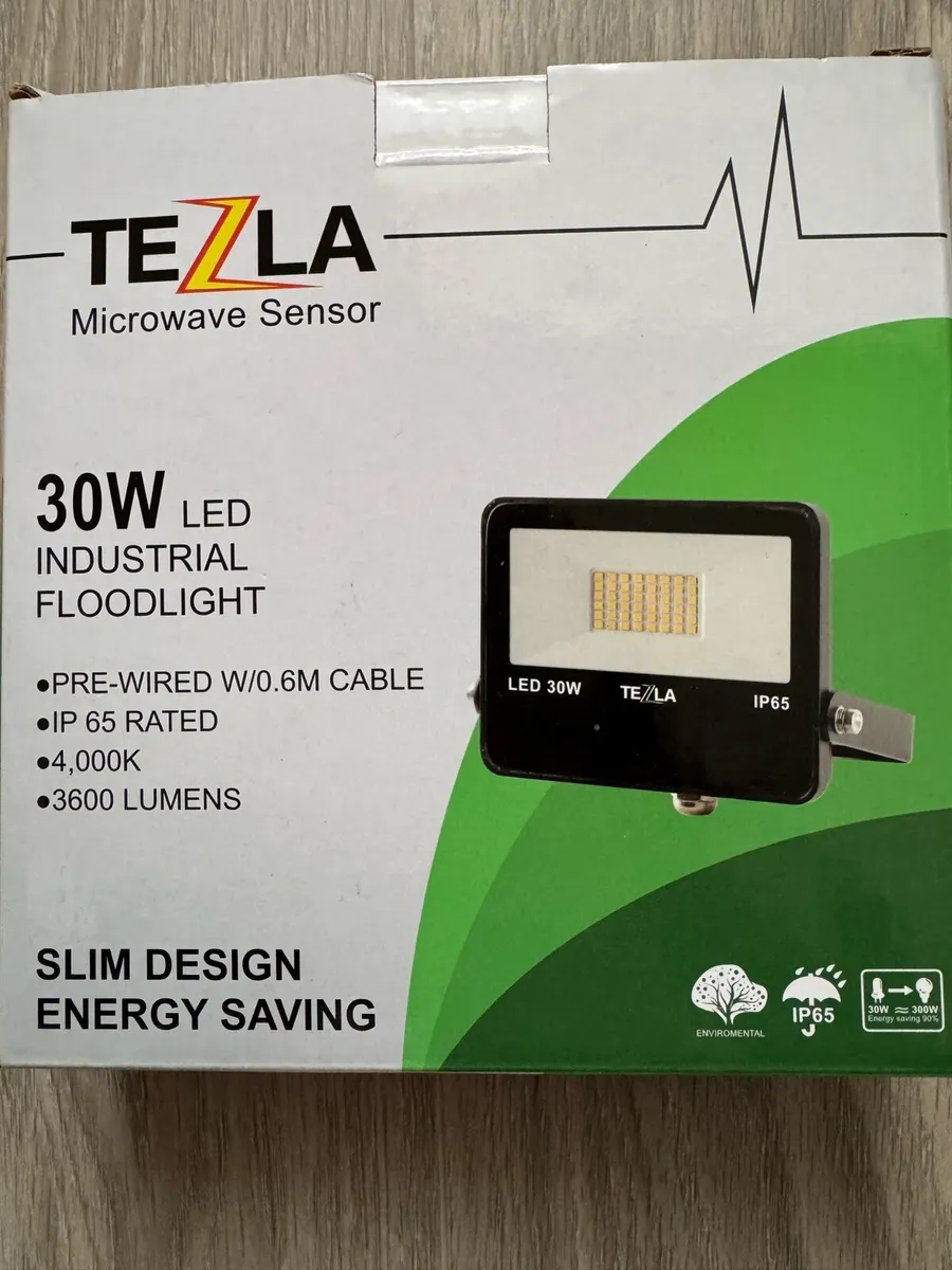 Outdoor LED floor light