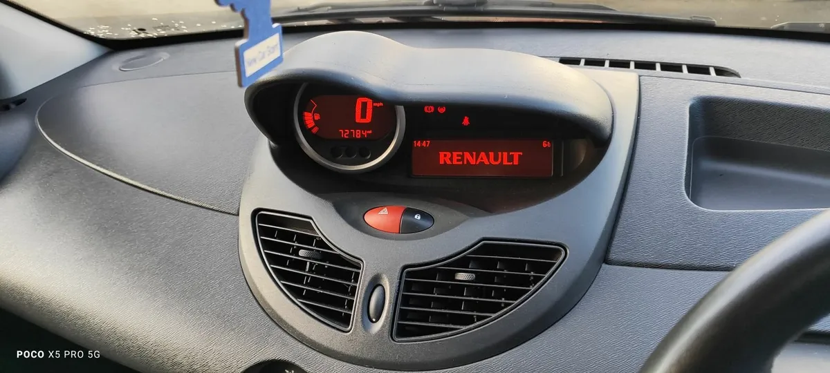 Renault Twingo 2014 - Image 2