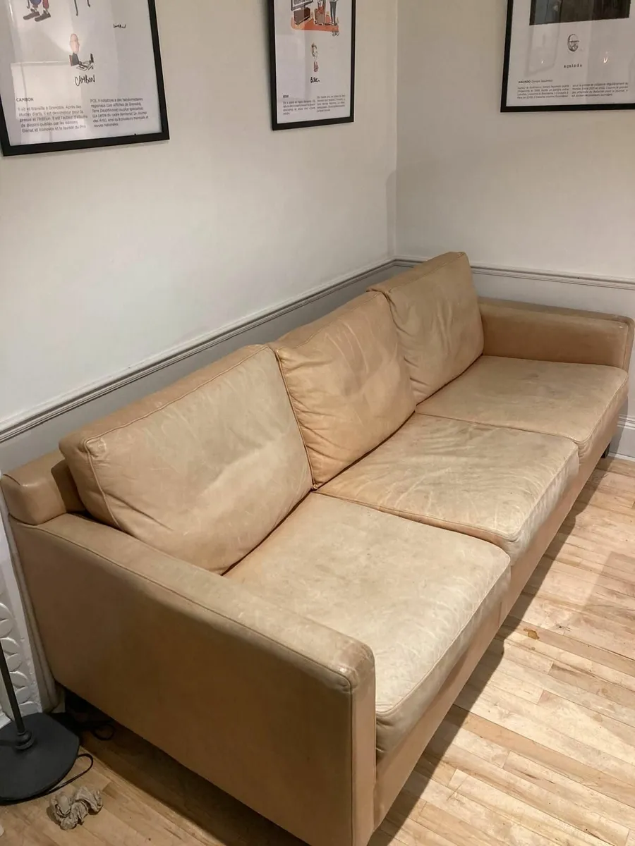 sofa and armchair - Image 3