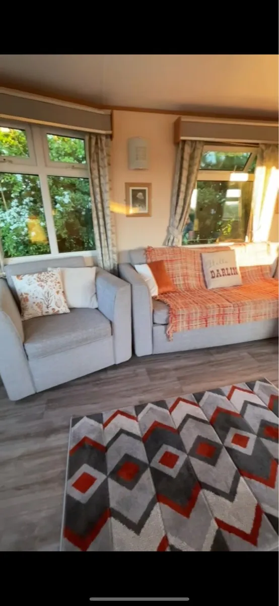 Spacious mobile home - Image 3