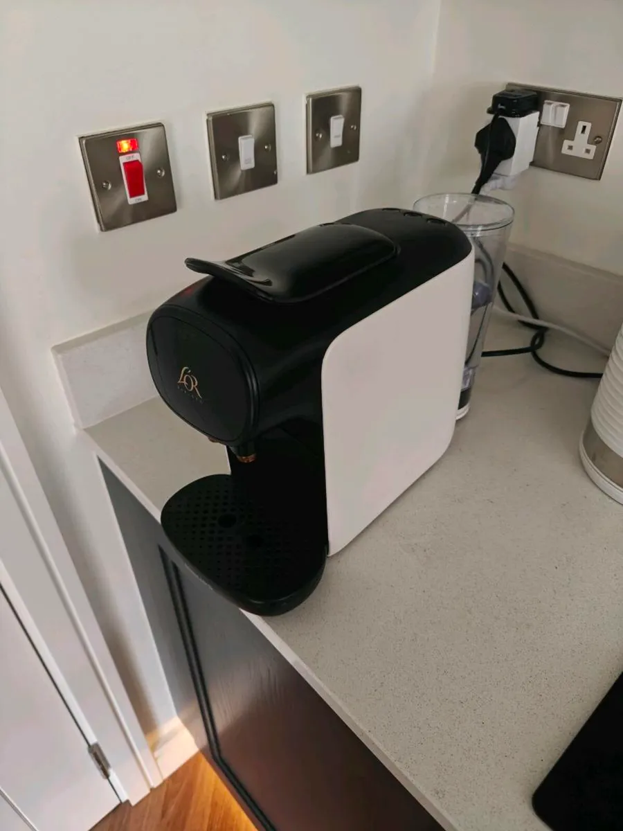 Philips
L'OR Barista Coffee Machine White - Image 2