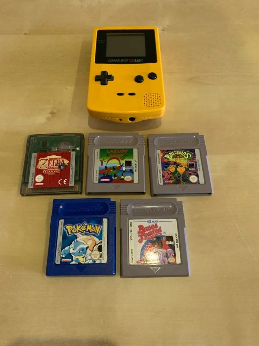 Retro gaming bundle: Various Retro handheld consoles and games - Image 2