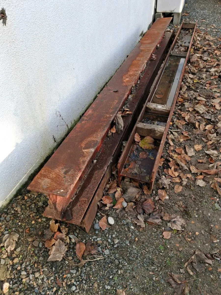 RSJ     Rolled Steel Joist x 3 - Image 1