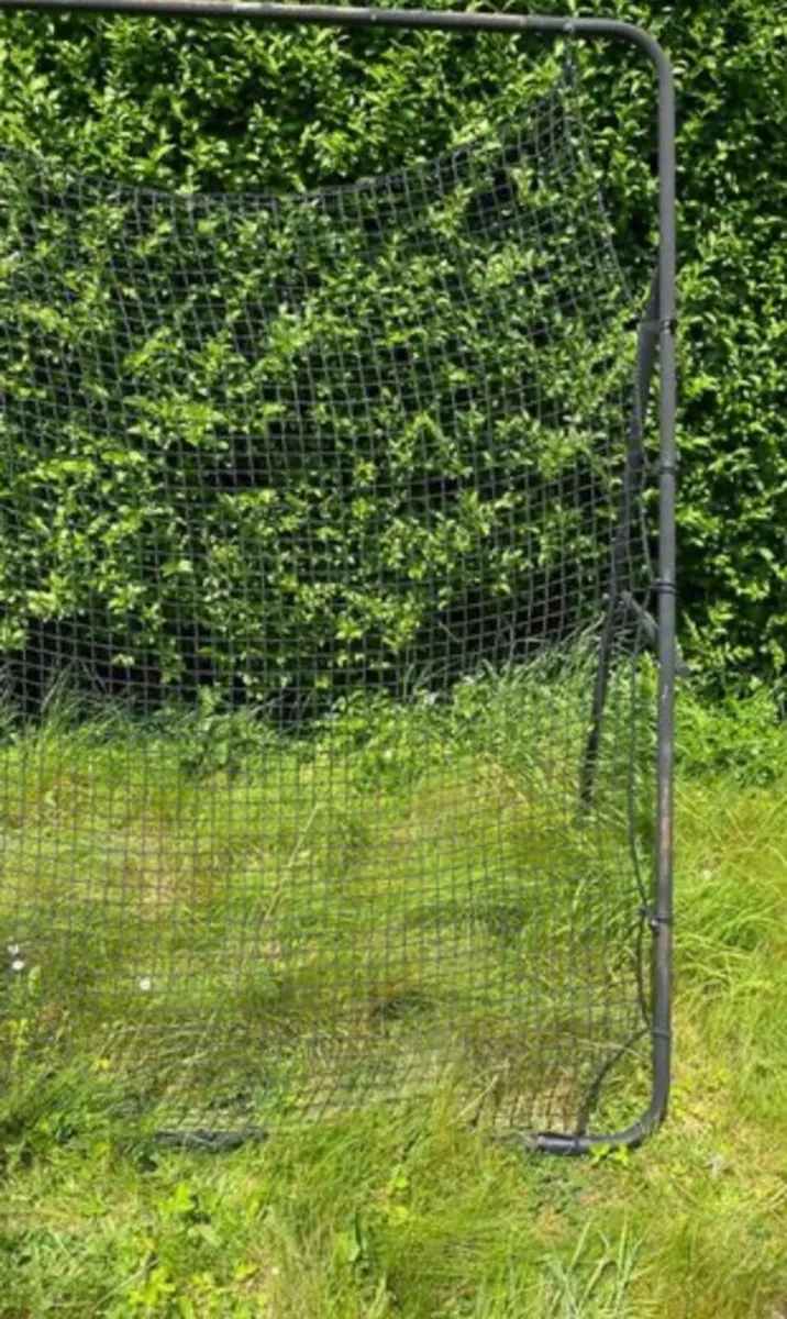 Precision Training Pro Jumbo Rebounder 9ft x 7ft - Image 2