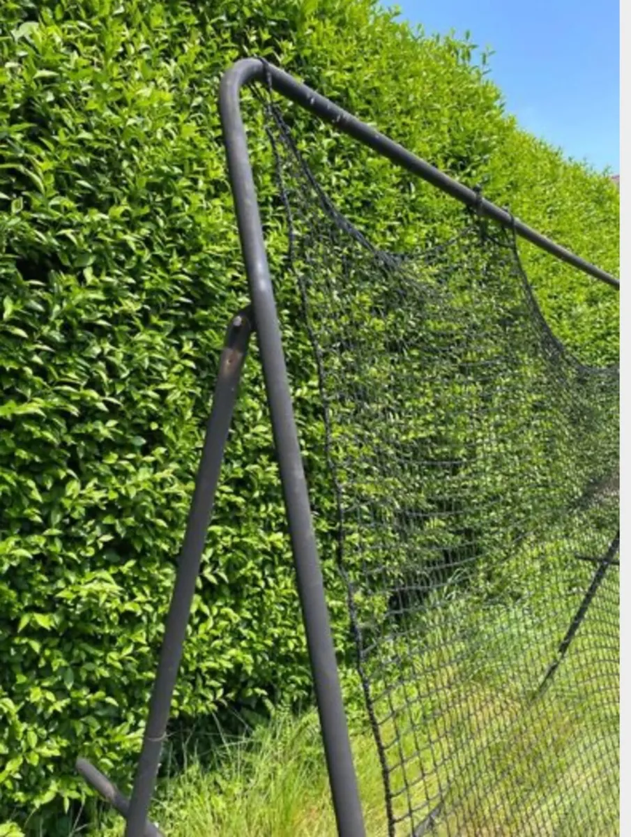 Precision Training Pro Jumbo Rebounder 9ft x 7ft - Image 3