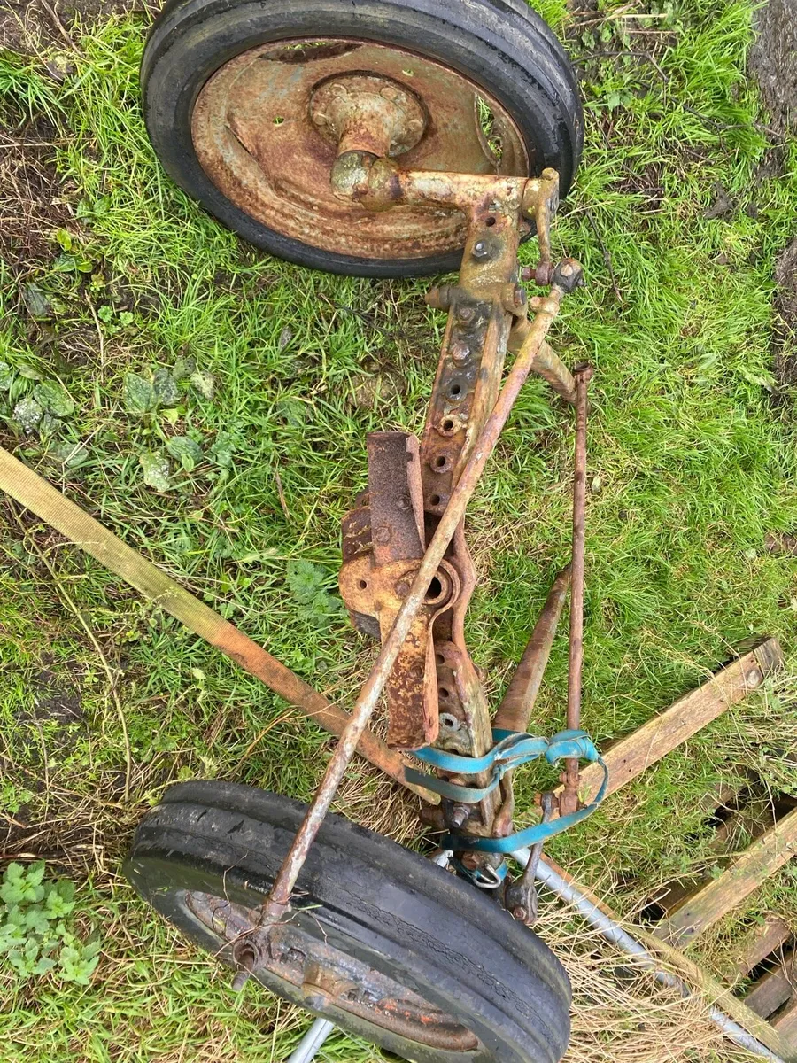 Ferguson 20 parts (back end, front axle etc) - Image 4