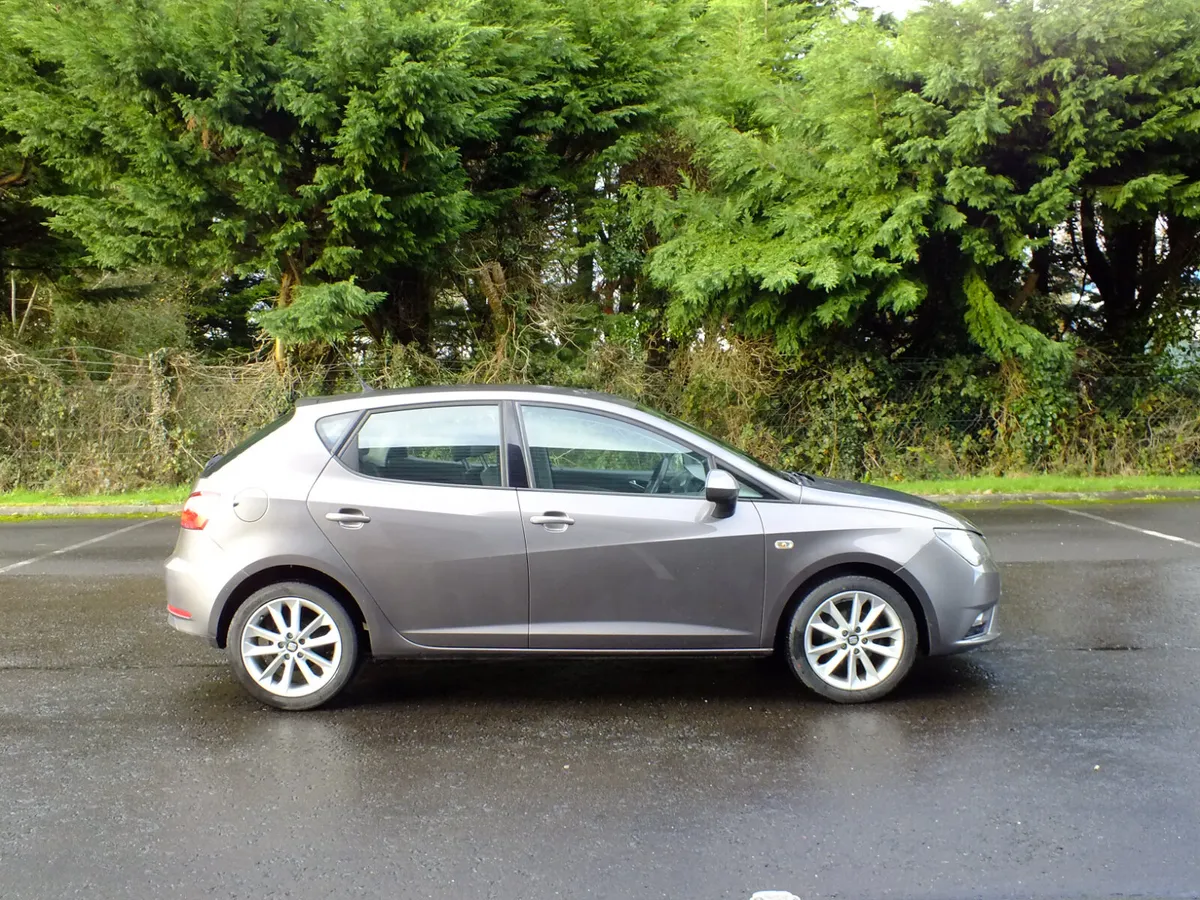 SEAT Ibiza 2015 - Image 2