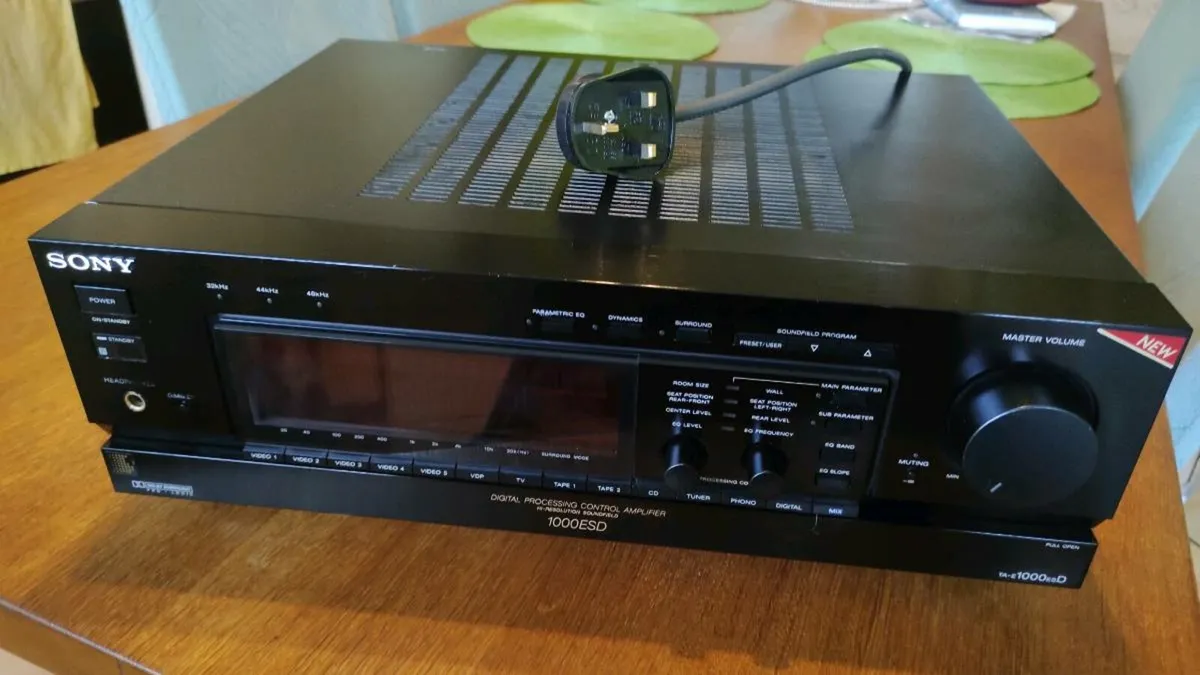 Sony TA-E1000ESD - READ THE DESCRIPTION! - Image 1