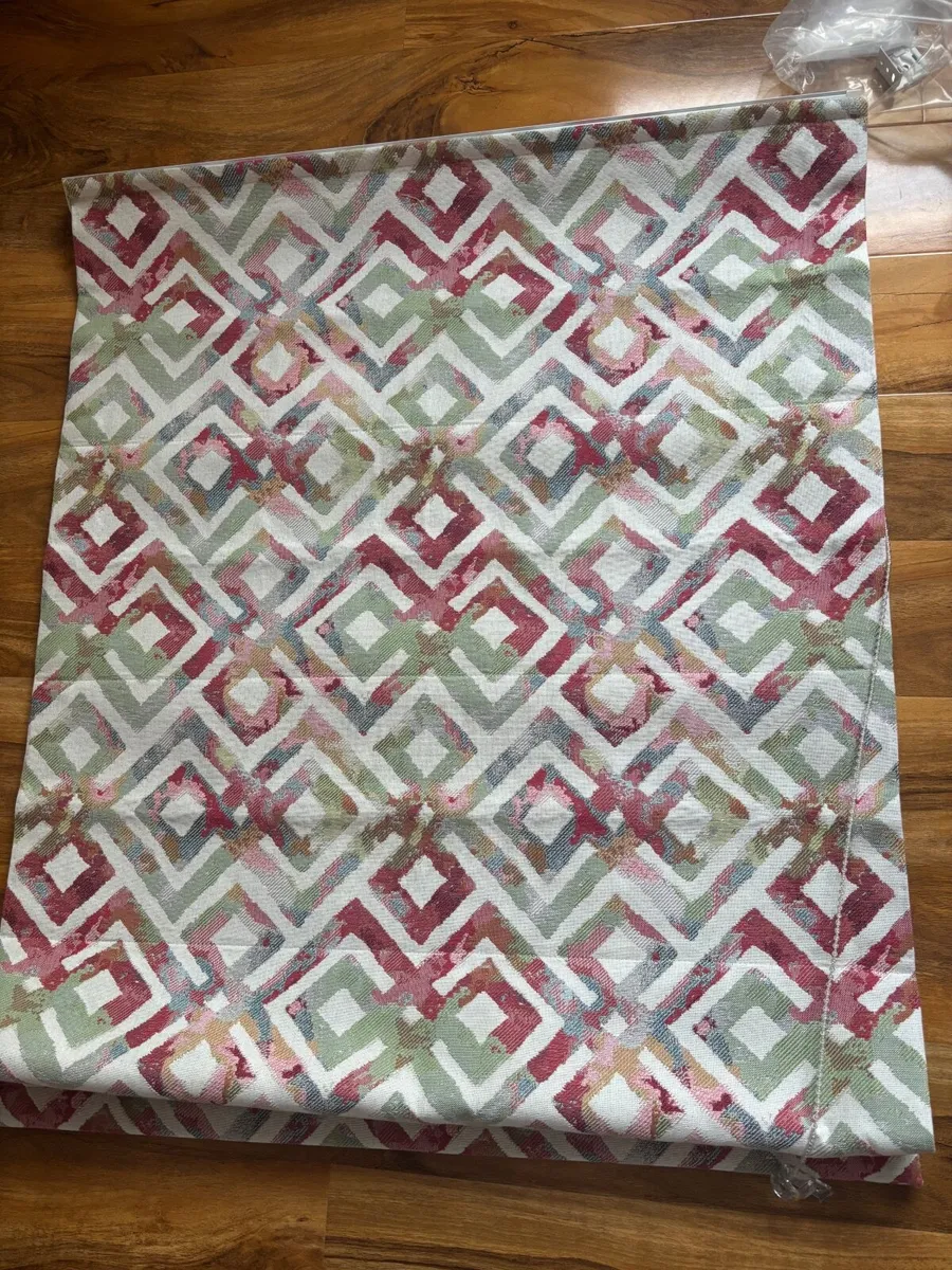 Roman Blind brand new - Image 1