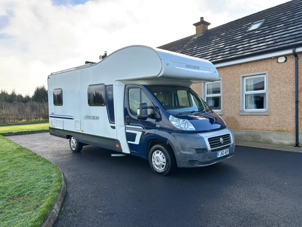 Swift Motorhome 6 berth - Image 1