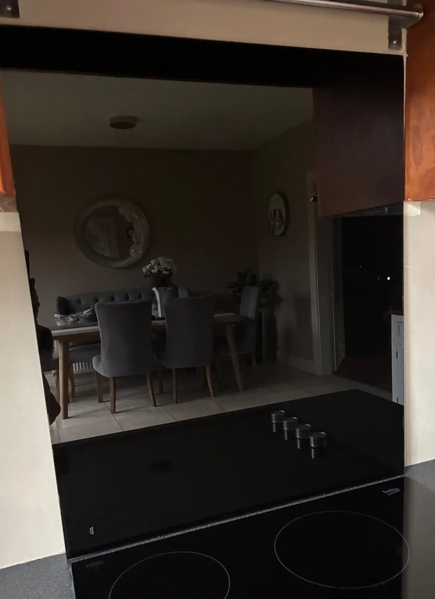 Black Splashback - Image 1