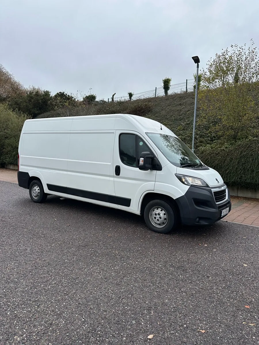 191 Peugeot boxer doe & taxed - Image 1