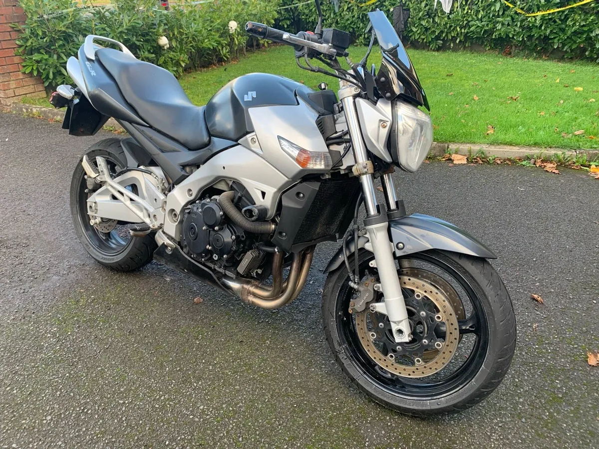 Suzuki GSR600 - Image 3