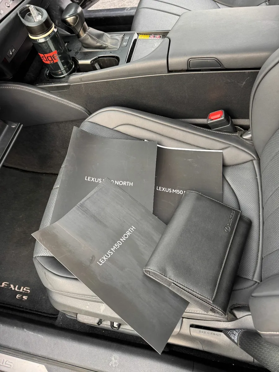 2023 Lexus (231) F-Sport Hybrid – Black on Black – - Image 4