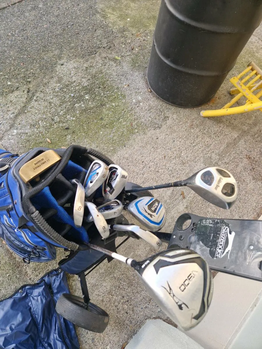 Golf clubs, waterproof bag and trolly - Image 4