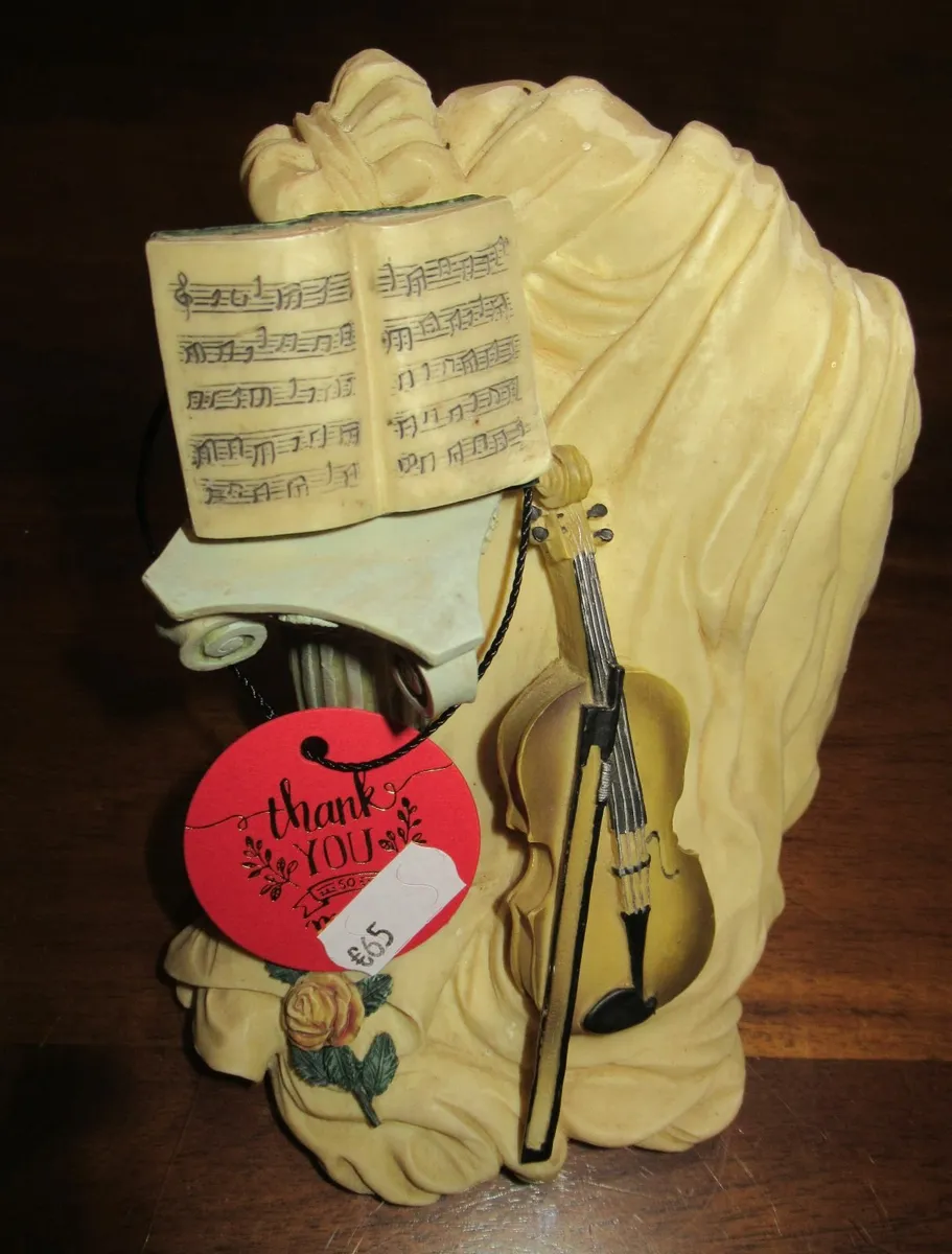 antique vintage violin fiddle figurine cottage pub - Image 1