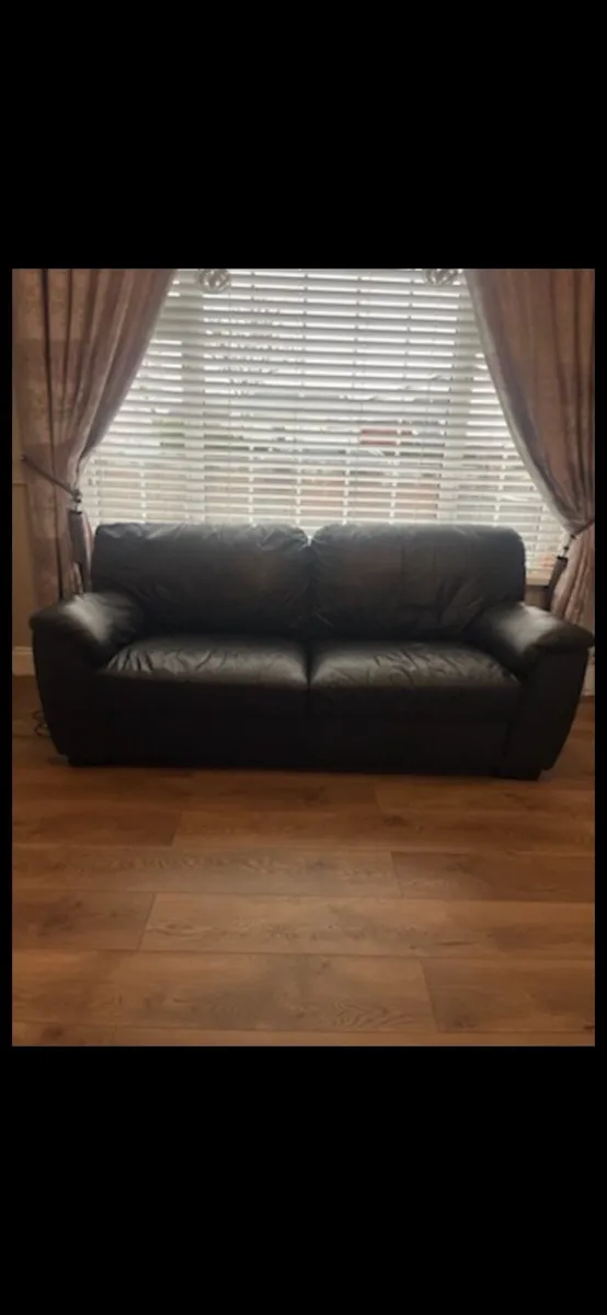 Sofa and arm chair - Image 2