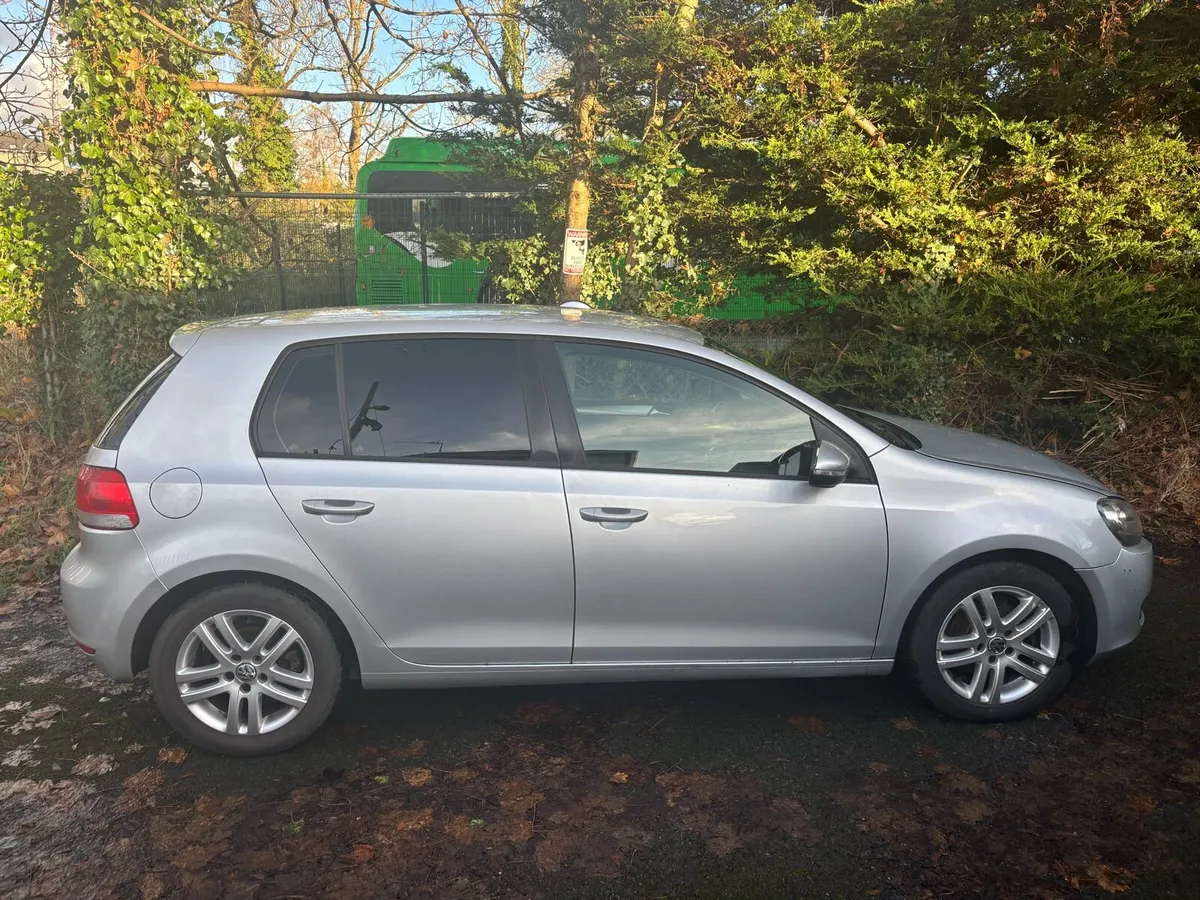 VW Golf - Image 3