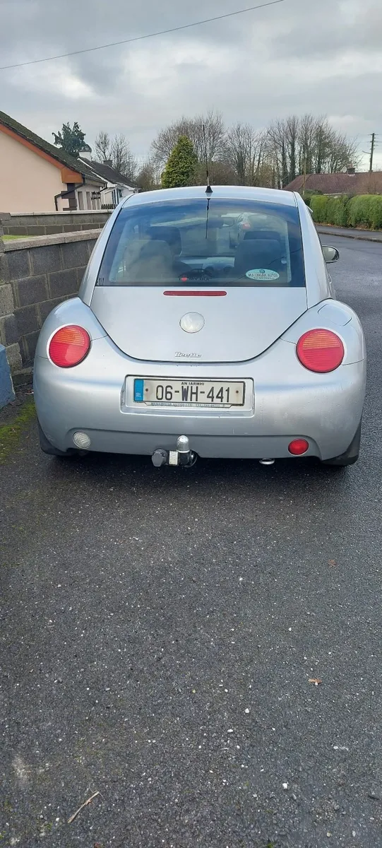 Volkswagen Beetle 2006 - Image 3