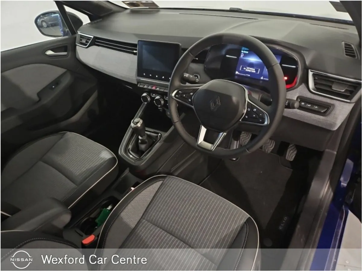 Renault Clio TCe 90 DFull Techno ONLY 1906KM - Image 3
