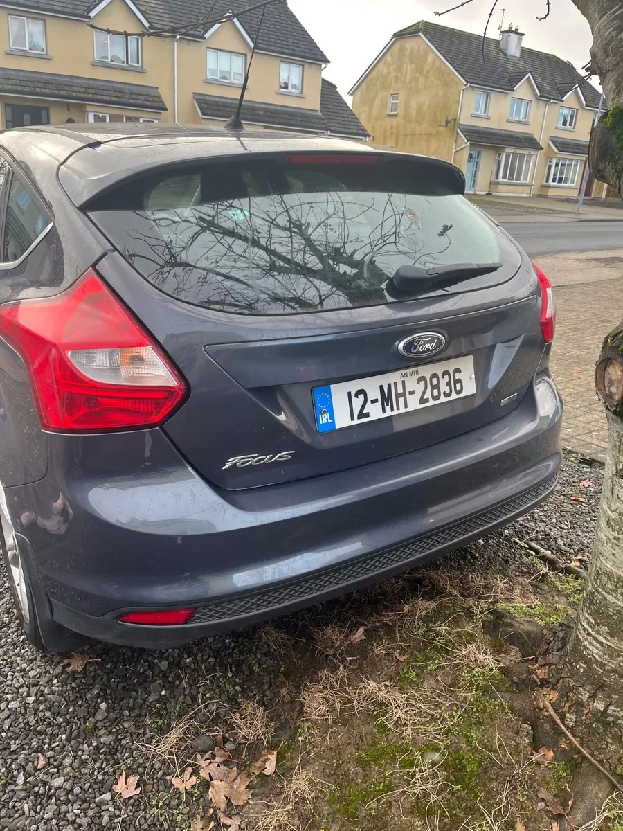 Ford Focus 2012 - Image 1