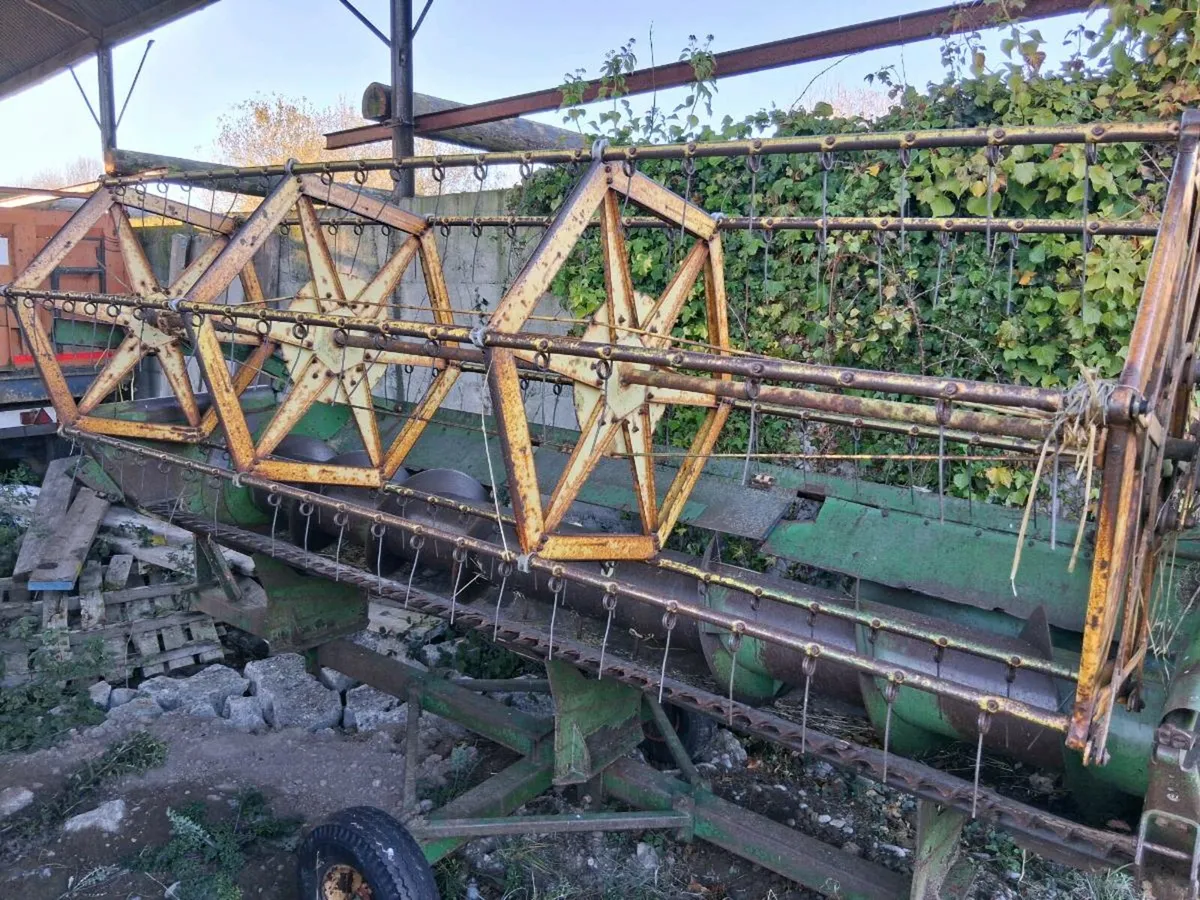 John Deere 965 Combine - Image 3