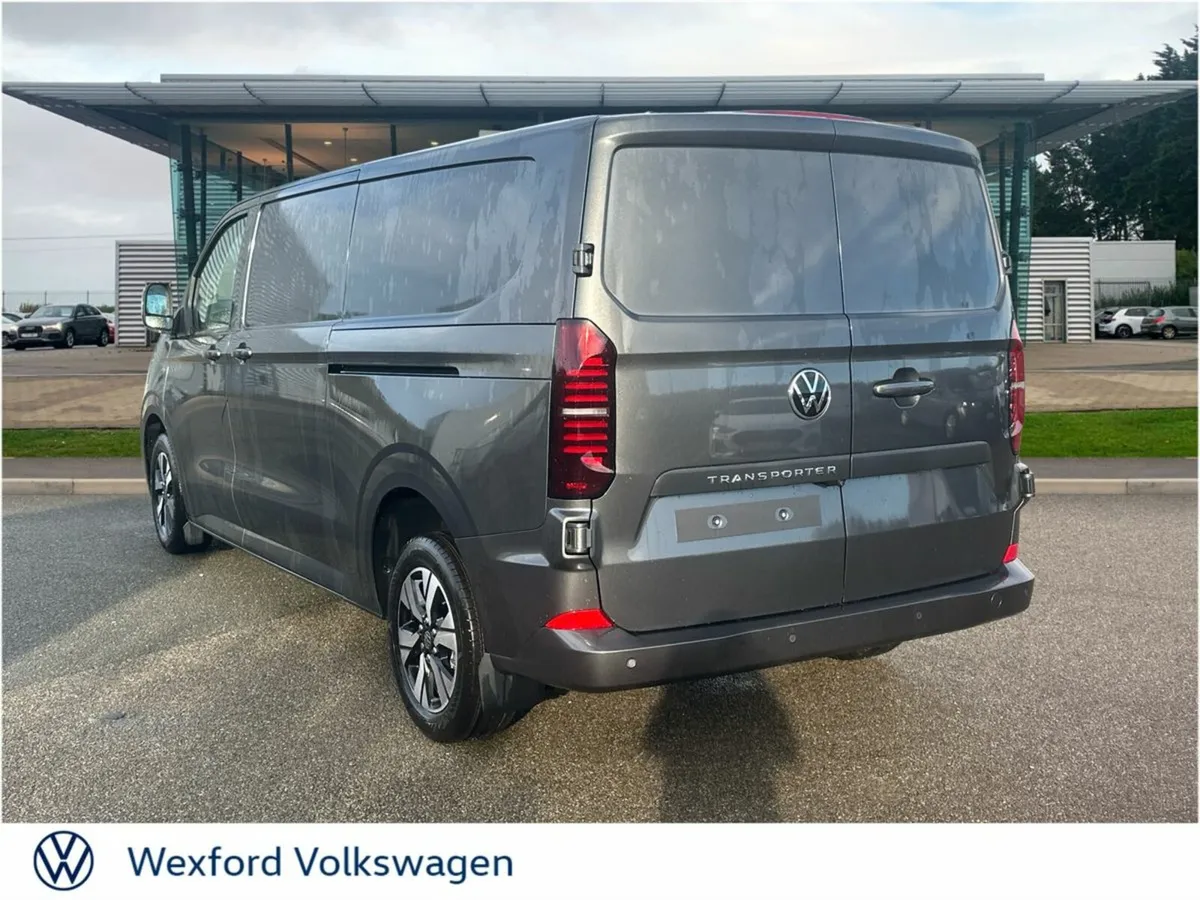 Volkswagen Transporter TRENDLINE PLUS LWB 2.0TDI 1 - Image 4