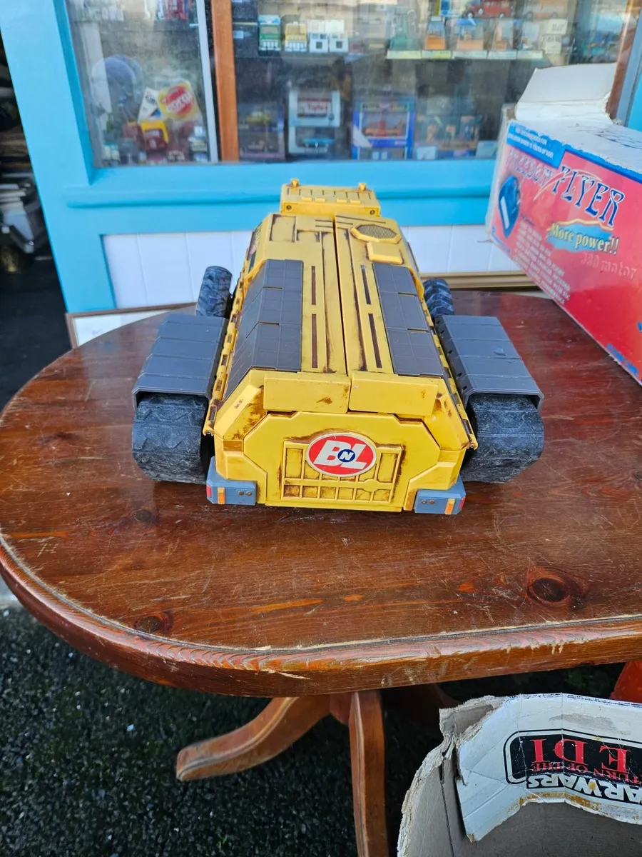Disney Wall E Trash Truck - Image 1