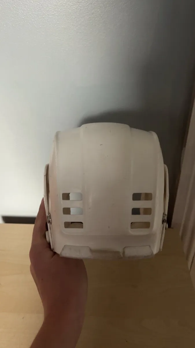 Cooper helmet - Image 3