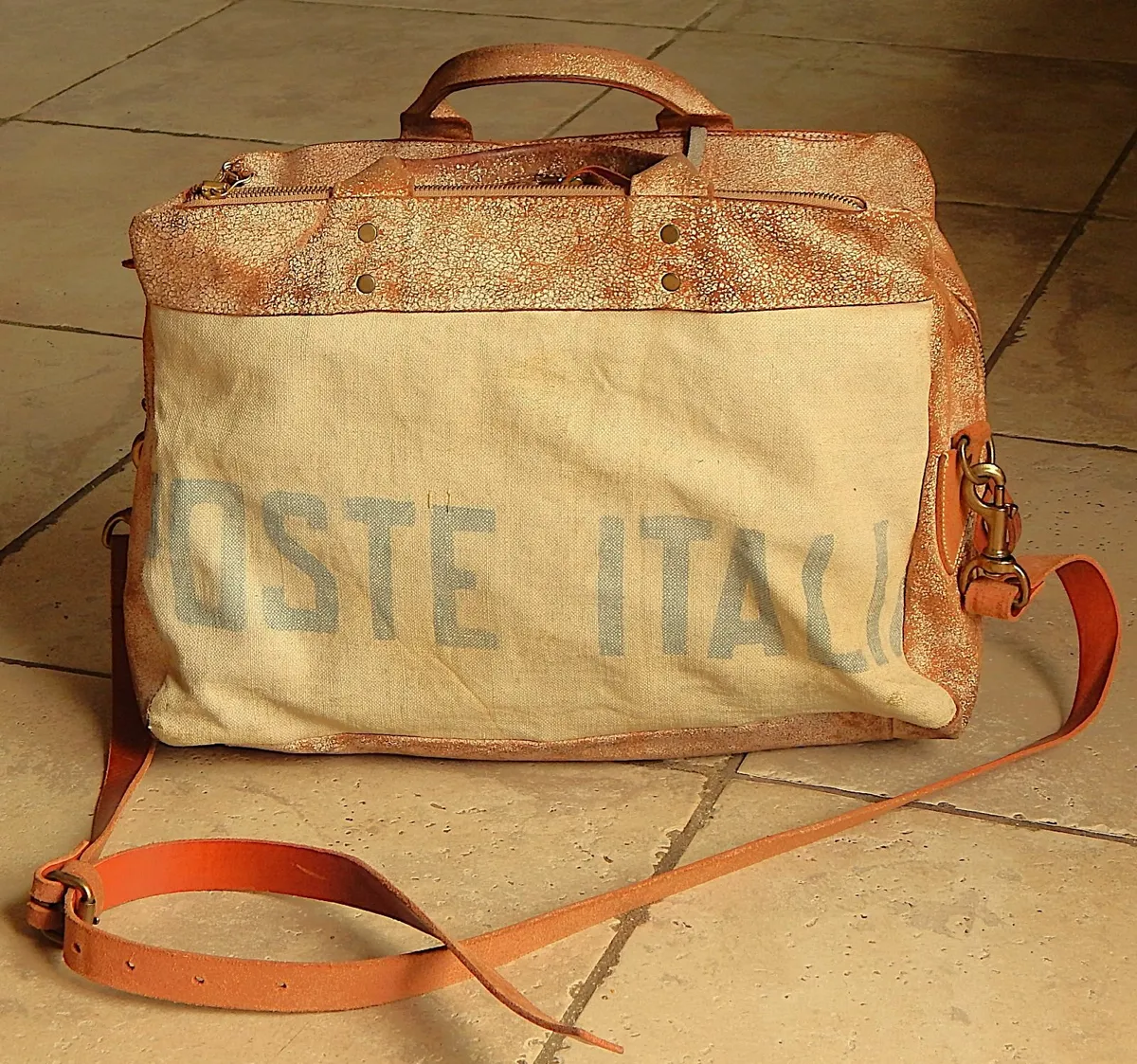 OSTE ITALIA brand Ladies Leather Handbag - Image 2