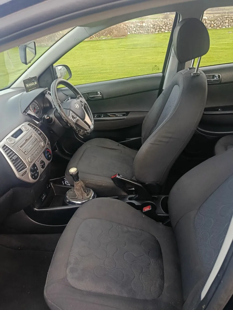 Hyundai i20 2012 - Image 4