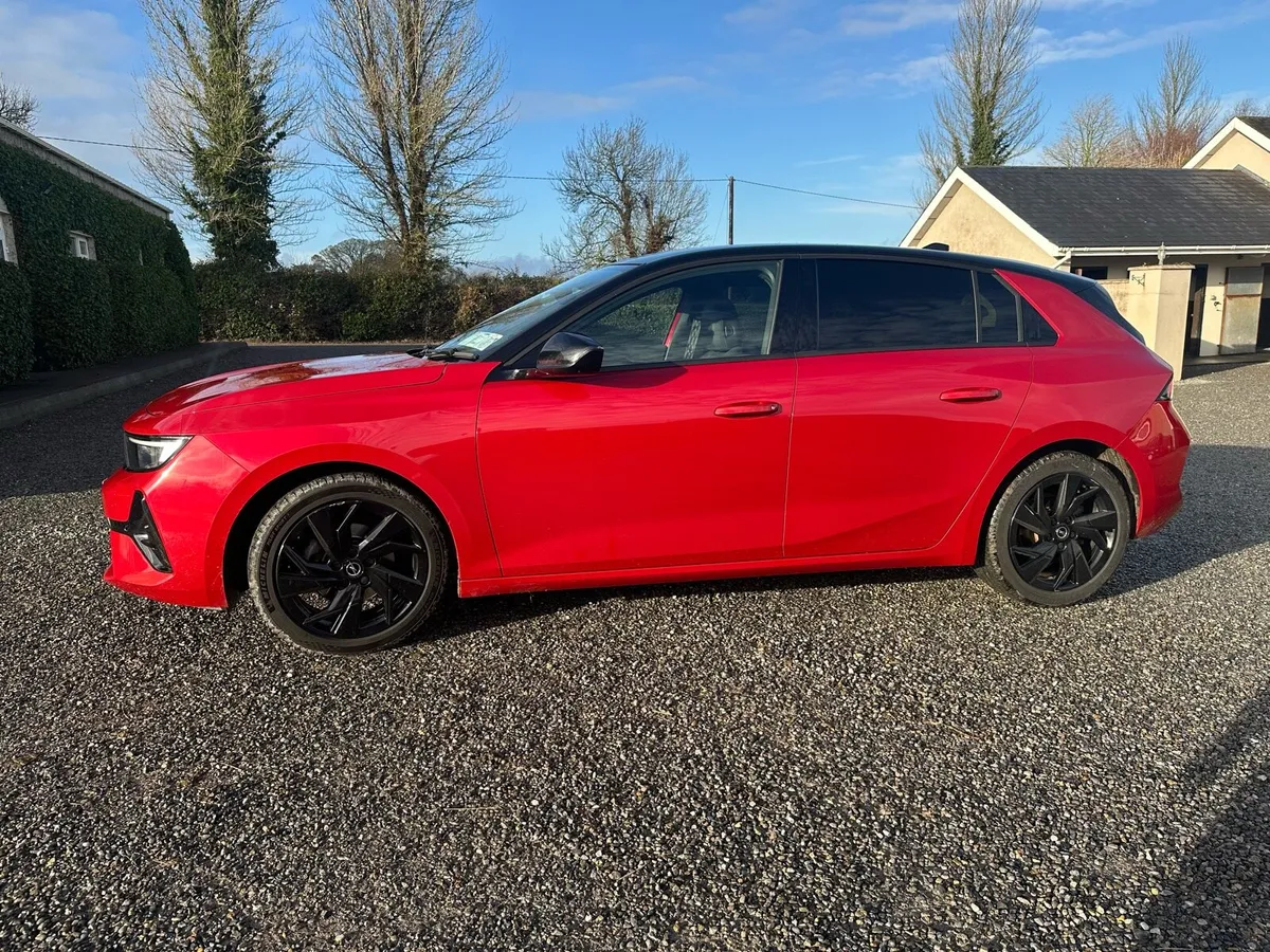 Opel Astra SRI Spec 1.2 100PS - Image 4