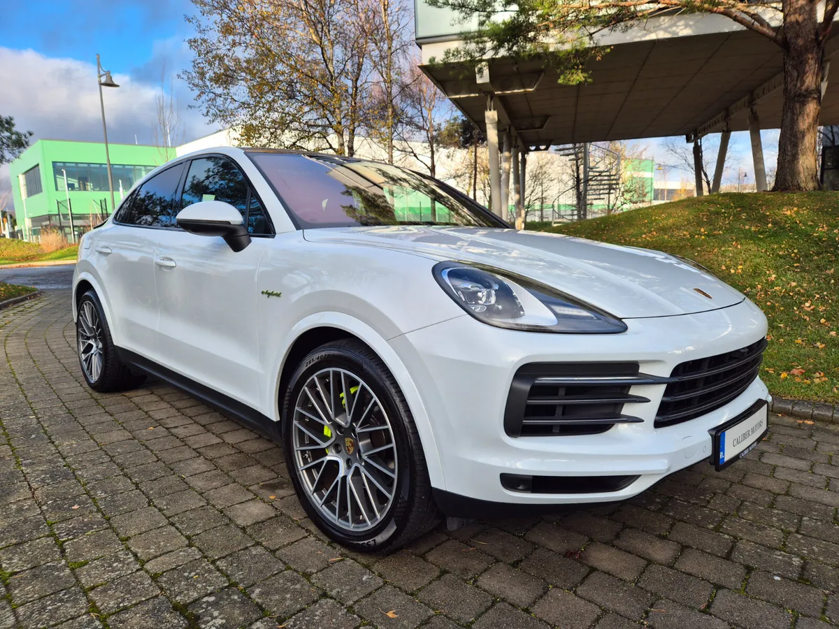 Porsche Cayenne Coupe V6 Platinium Edition - Image 1