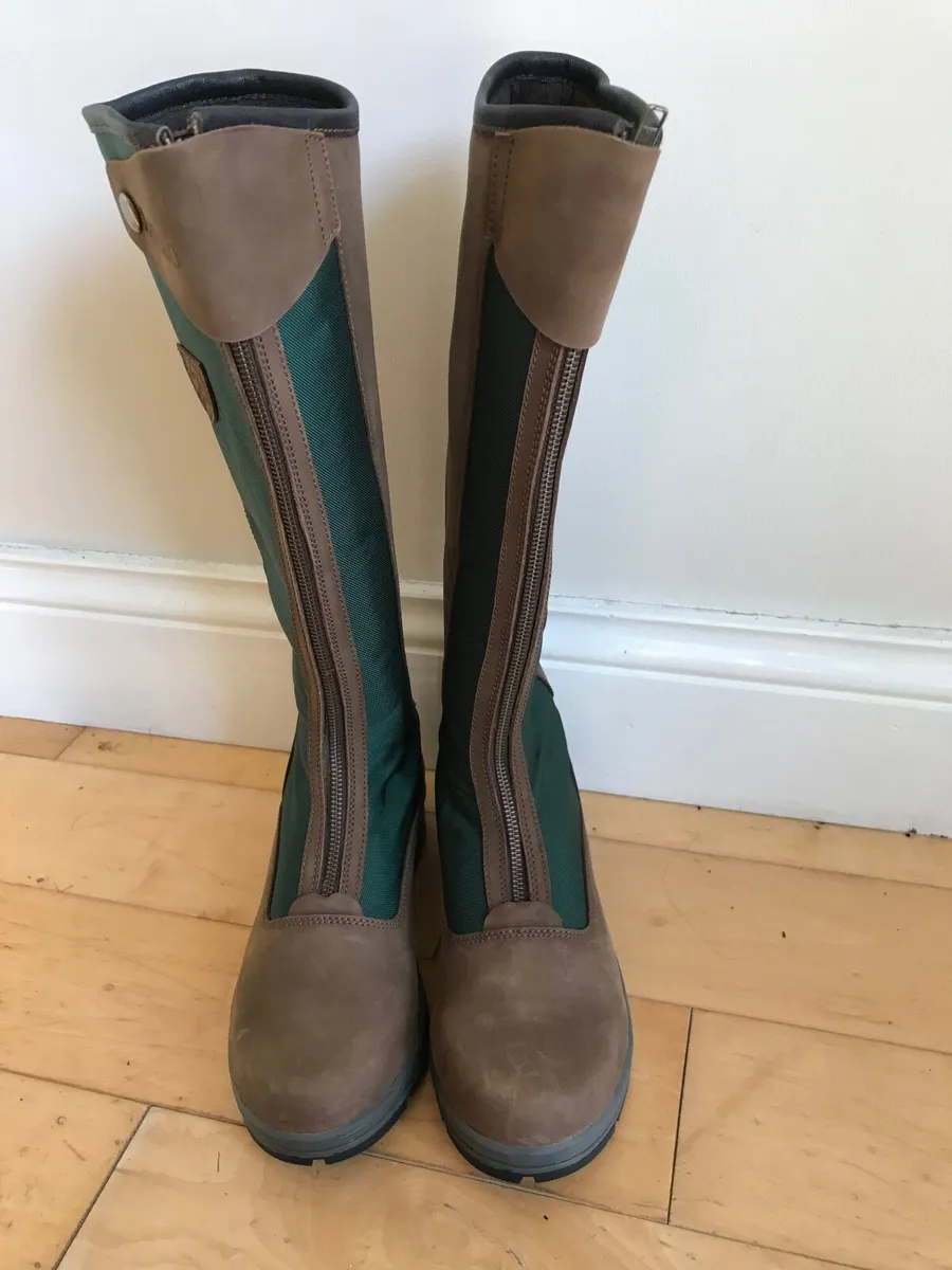NEW HorseWear Long riding boots Size EU 42 - Image 1