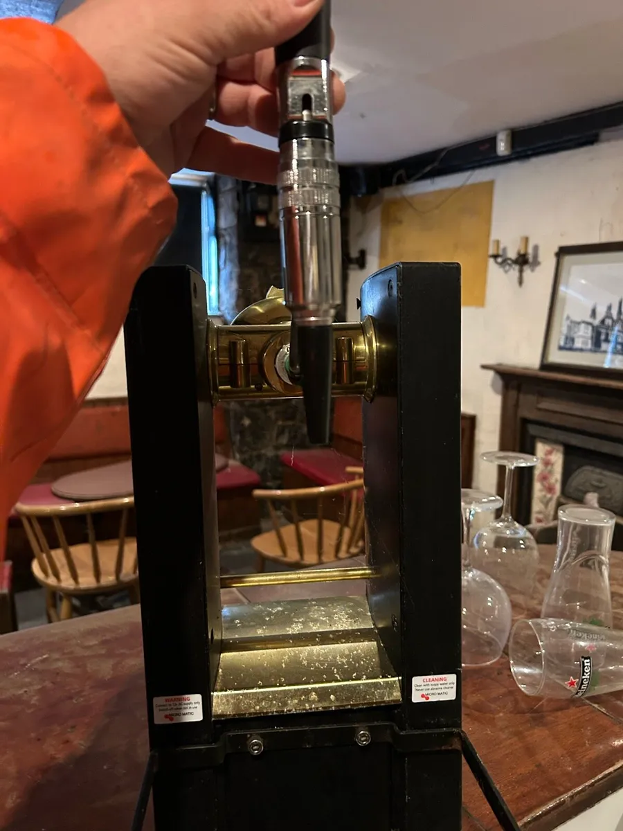 Pub - bar taps - Image 2
