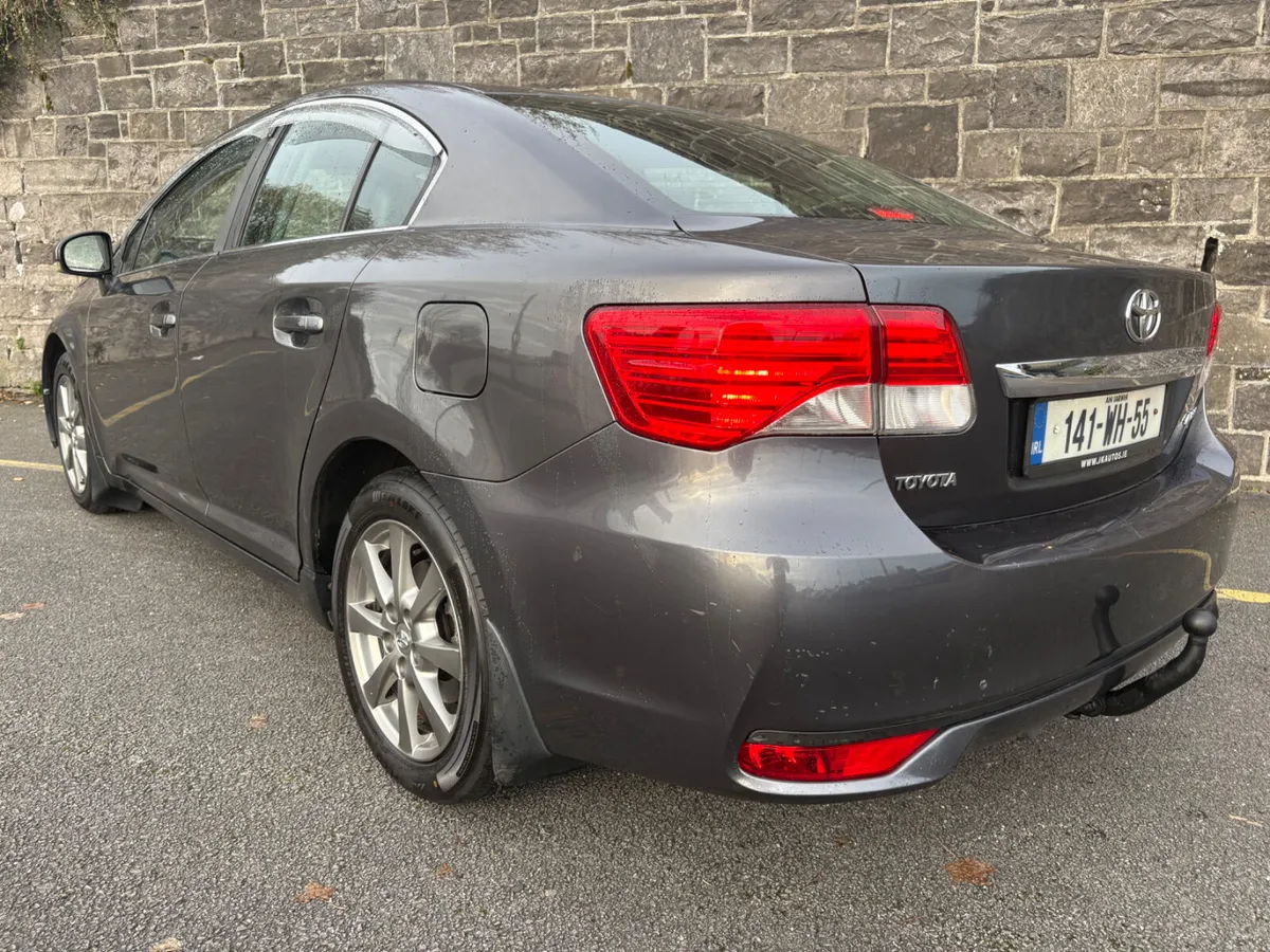 14Toyota Avensis NEW NCT! - Image 2