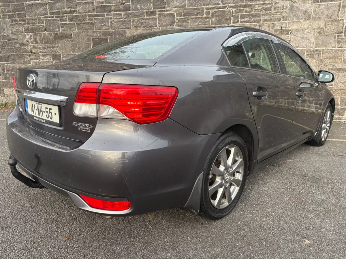 14Toyota Avensis NEW NCT! - Image 4
