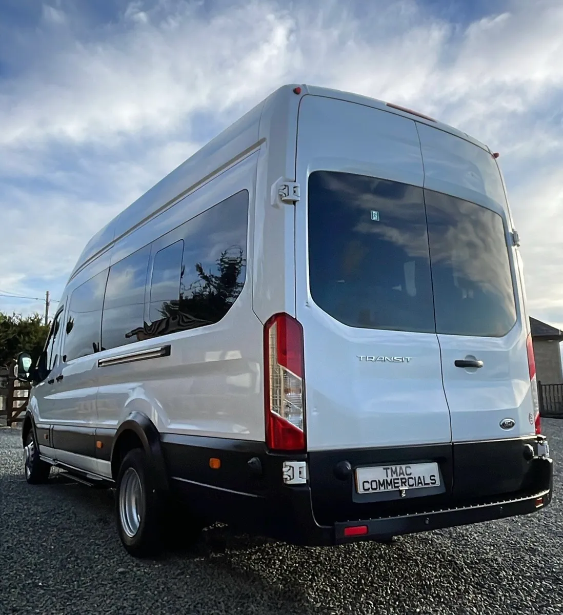 2022 Ford transit Minibus - Image 4