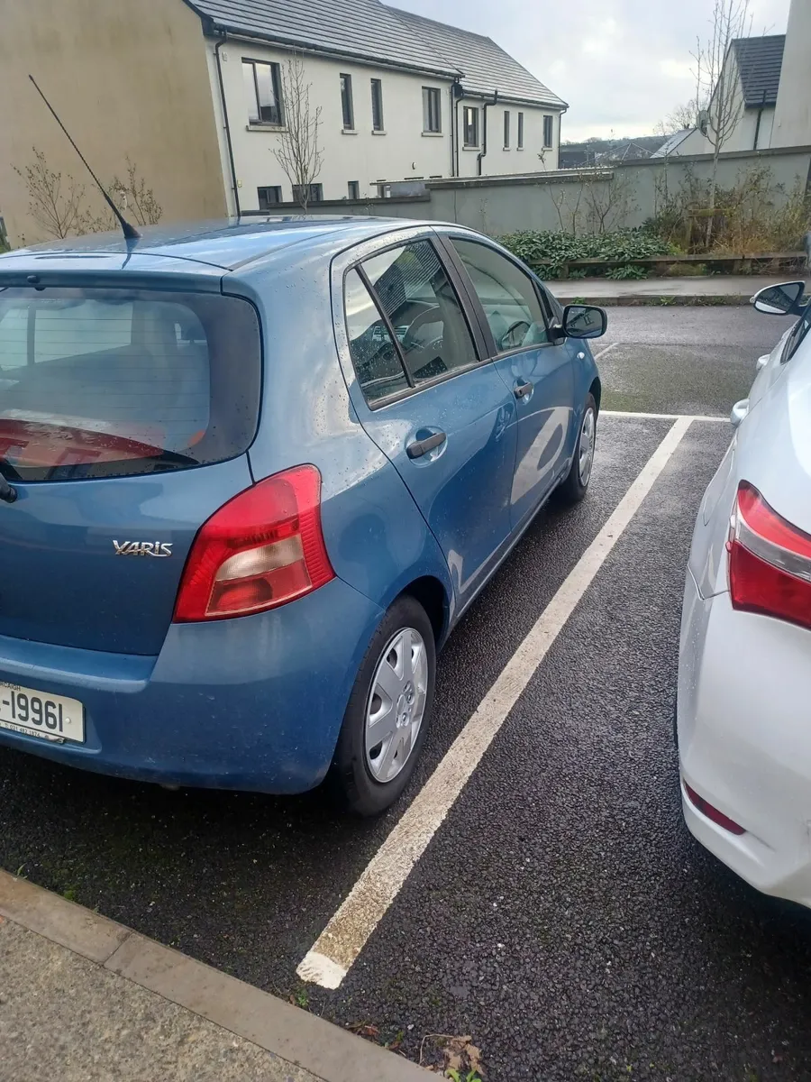 Toyota Yaris 2008 - Image 3