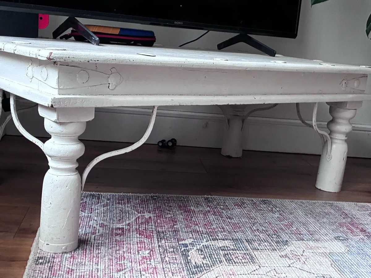Rustic antique TV Stand/Coffee Table - White - Image 4