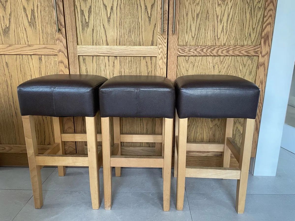 Kitchen stools - Image 2