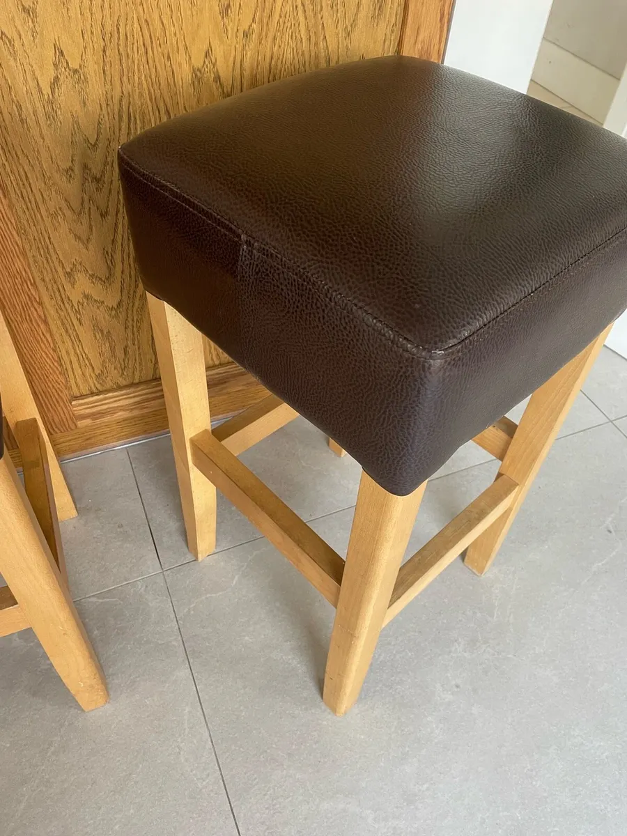Kitchen stools - Image 3