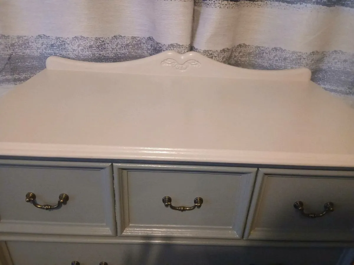 Chest of Drawers - Image 4