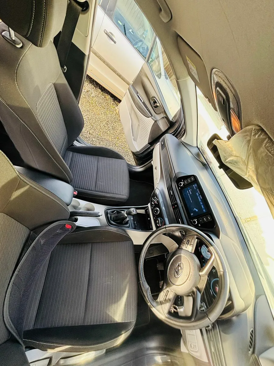 Hyundai i20 Deluxe Plus Luxury Trim 2022 - Image 4