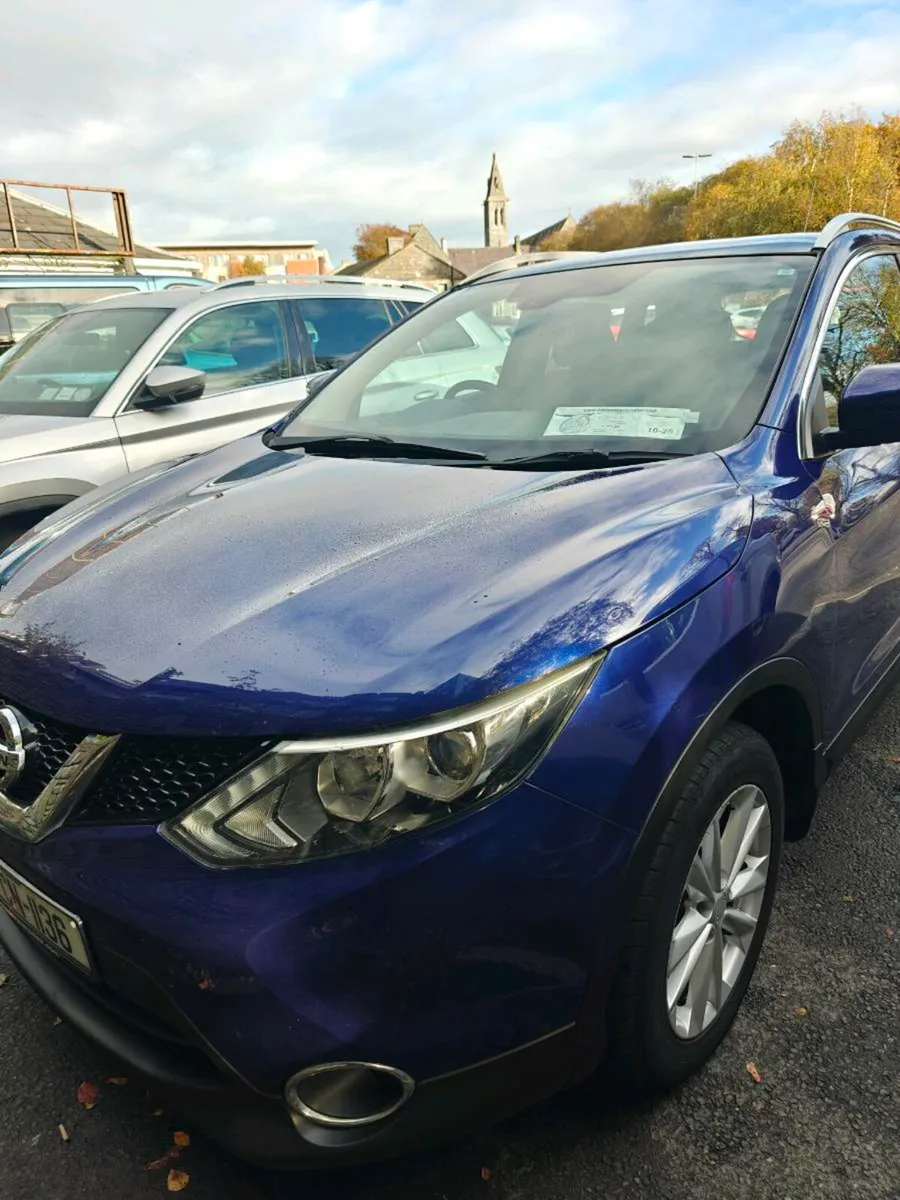 NISSAN Qashqai - Image 1