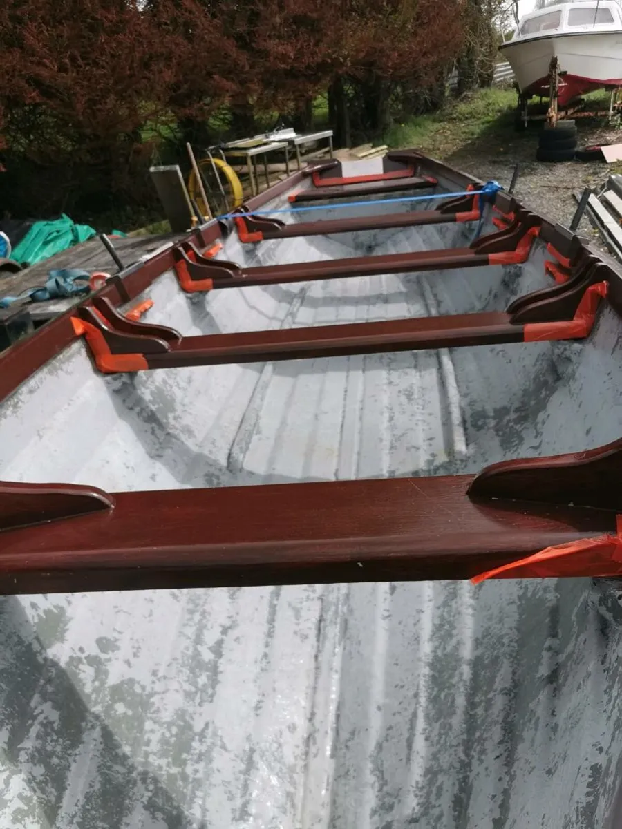 Boat, 2 engines,trailer - Image 4