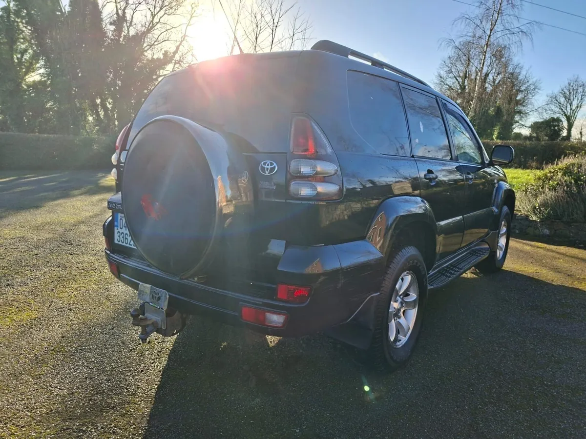 Super Toyota Landcrusier - Image 2