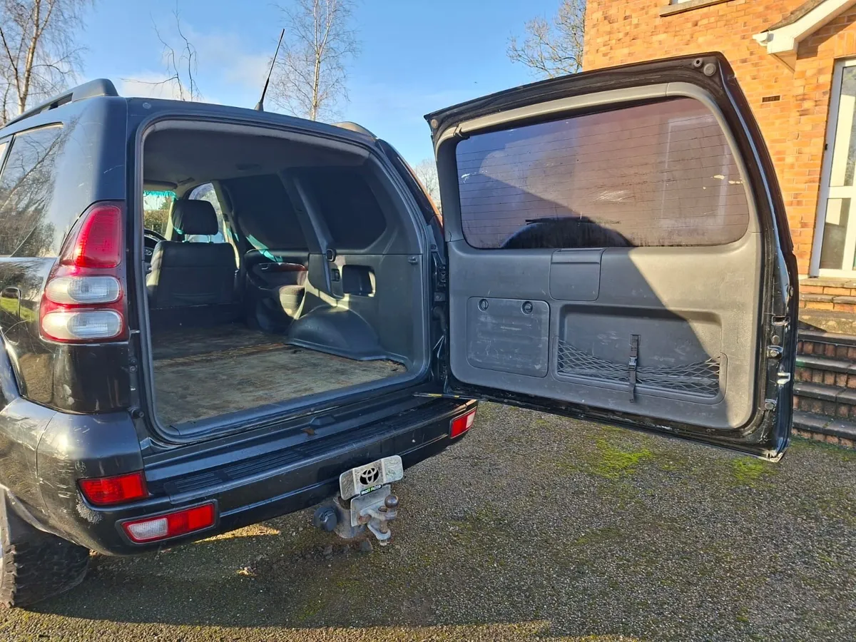 Super Toyota Landcrusier - Image 4